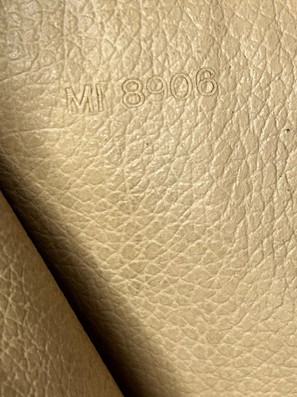 Louis Vuitton Monogram Sac Plat (Vintage Tote - Picture 8 of 10